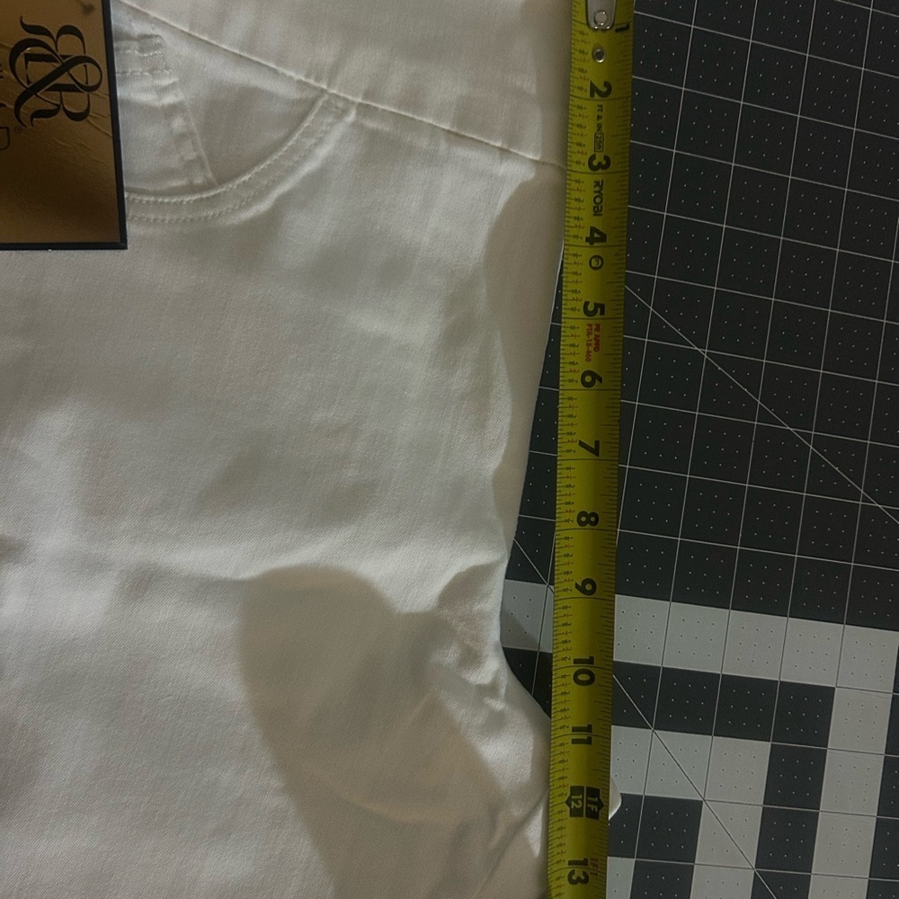 Jeans - Picture 6 of 9